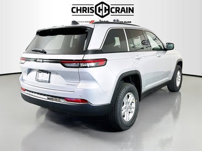 2025 Jeep Grand Cherokee GRAND CHEROKEE LAREDO 4X2