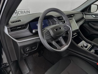 2025 Jeep Grand Cherokee GRAND CHEROKEE LAREDO X 4X2