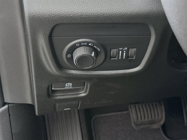 2025 Jeep Grand Cherokee GRAND CHEROKEE LAREDO X 4X2