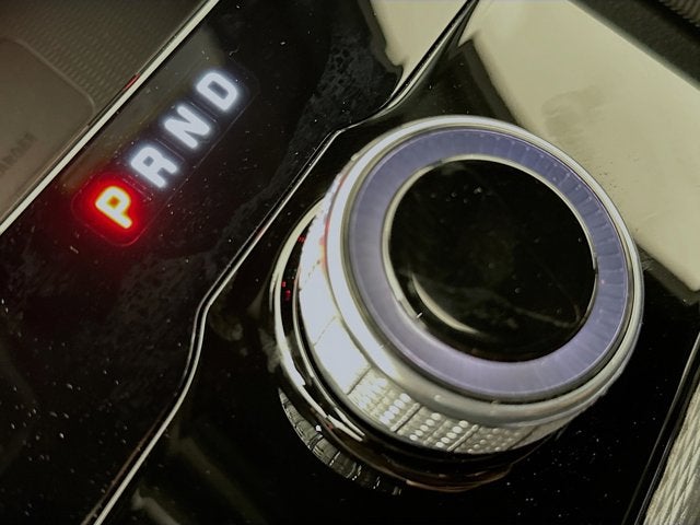 2025 Jeep Grand Cherokee GRAND CHEROKEE LAREDO X 4X2