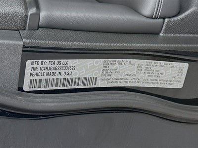 2025 Jeep Grand Cherokee GRAND CHEROKEE LAREDO X 4X2