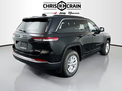 2025 Jeep Grand Cherokee GRAND CHEROKEE LAREDO X 4X2