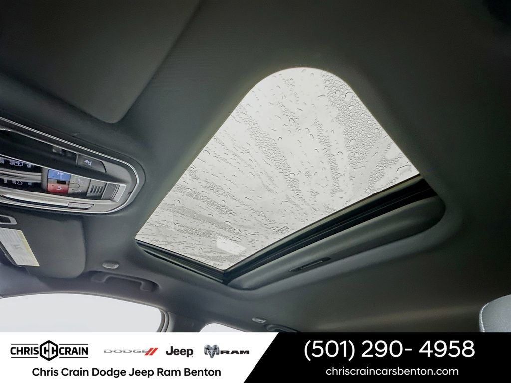 2025 Jeep Grand Cherokee GRAND CHEROKEE LAREDO X 4X2