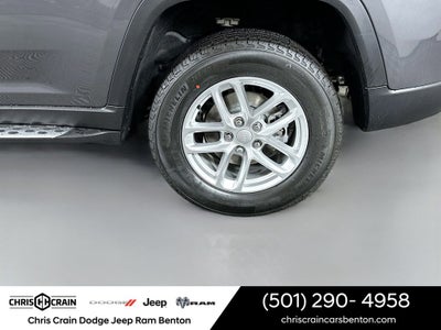 2025 Jeep Grand Cherokee GRAND CHEROKEE LAREDO X 4X2