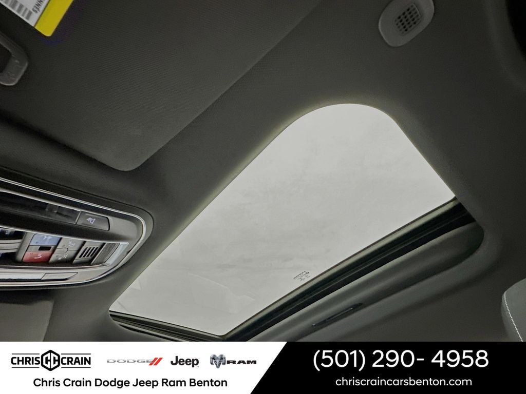 2025 Jeep Grand Cherokee GRAND CHEROKEE LAREDO X 4X2