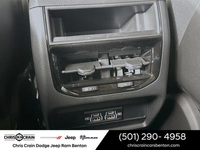 2025 Jeep Grand Cherokee GRAND CHEROKEE LAREDO X 4X2