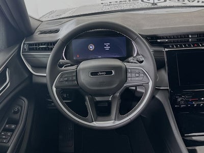 2025 Jeep Grand Cherokee GRAND CHEROKEE LAREDO X 4X2