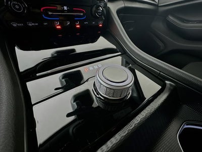 2025 Jeep Grand Cherokee GRAND CHEROKEE LAREDO X 4X2