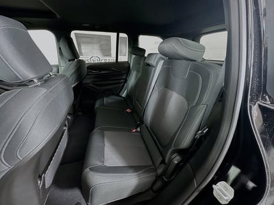 2025 Jeep Grand Cherokee GRAND CHEROKEE LAREDO X 4X2