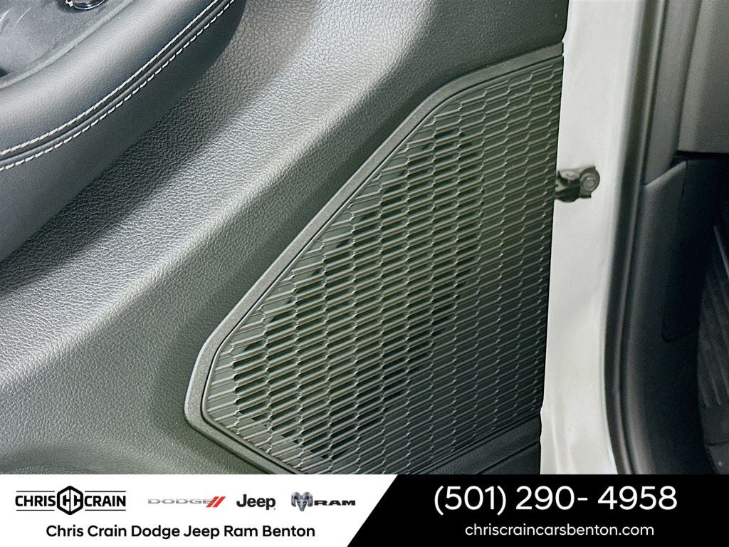 2025 Jeep Grand Cherokee GRAND CHEROKEE LAREDO X 4X2