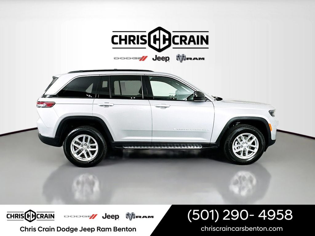 2025 Jeep Grand Cherokee GRAND CHEROKEE LAREDO X 4X2