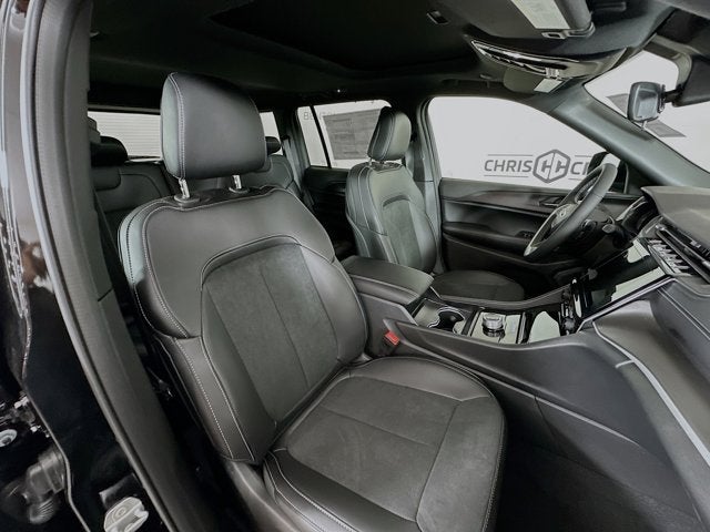 2025 Jeep Grand Cherokee GRAND CHEROKEE ALTITUDE X 4X2