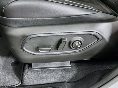 2027 Jeep Grand Cherokee GRAND CHEROKEE LAREDO ALTITUDE 4X2