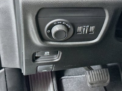 2027 Jeep Grand Cherokee GRAND CHEROKEE LAREDO ALTITUDE 4X2
