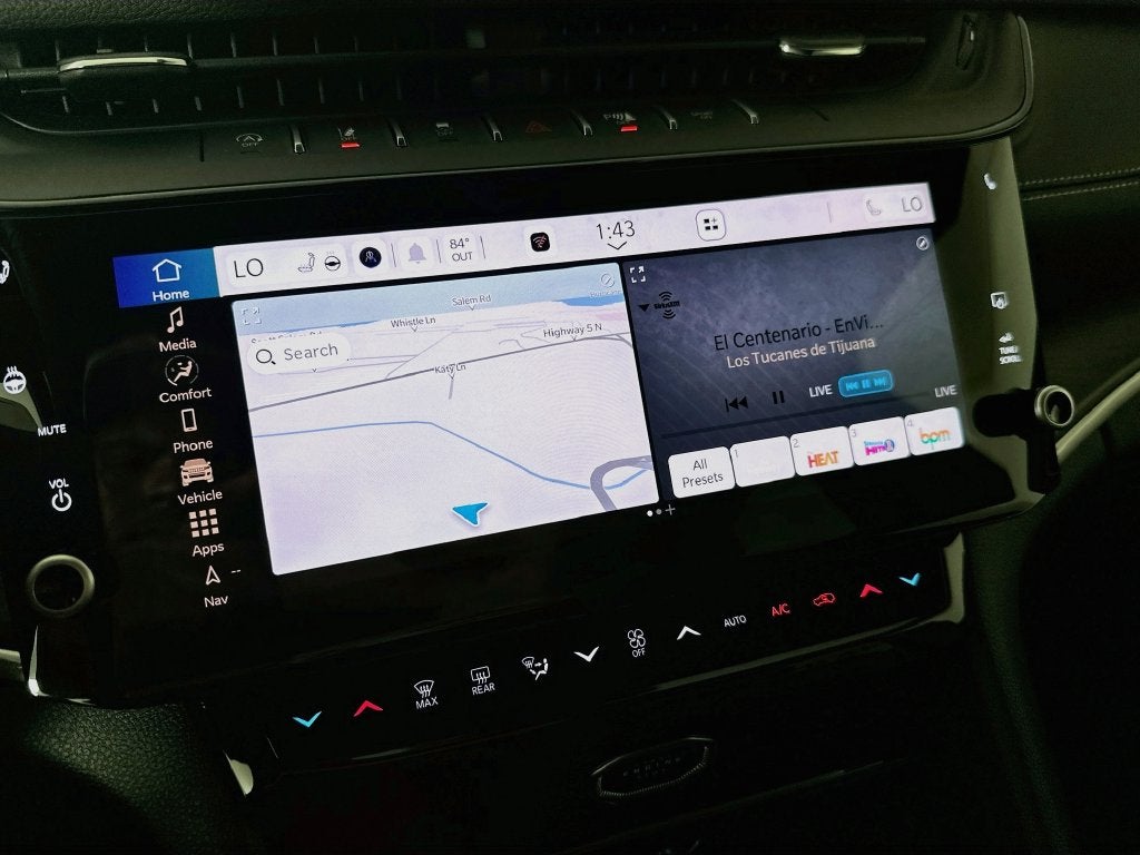 2027 Jeep Grand Cherokee GRAND CHEROKEE LAREDO ALTITUDE 4X2