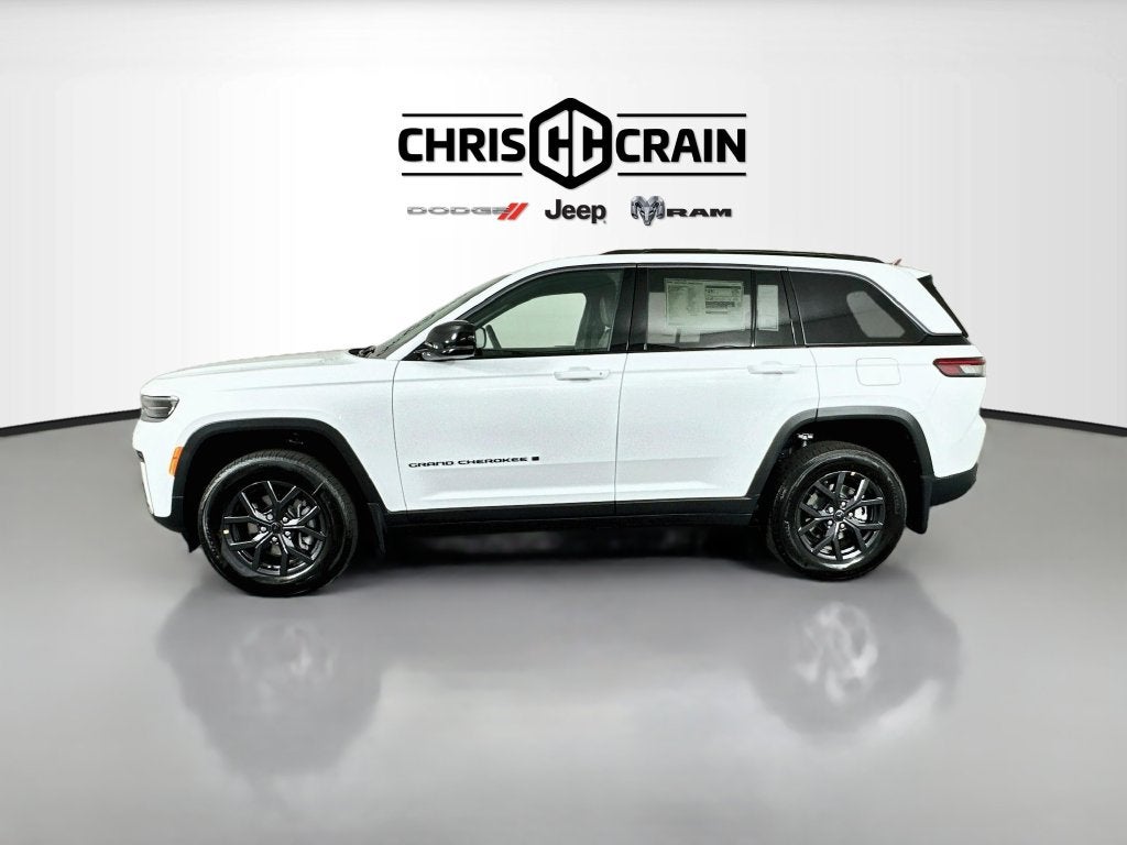 2027 Jeep Grand Cherokee GRAND CHEROKEE LAREDO ALTITUDE 4X2