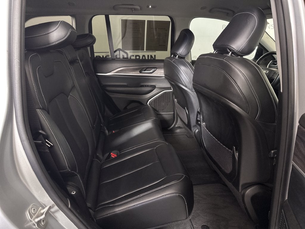 2022 Jeep Grand Cherokee Limited 4x2