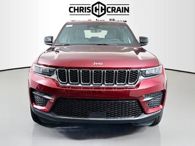 2025 Jeep Grand Cherokee GRAND CHEROKEE LAREDO 4X4