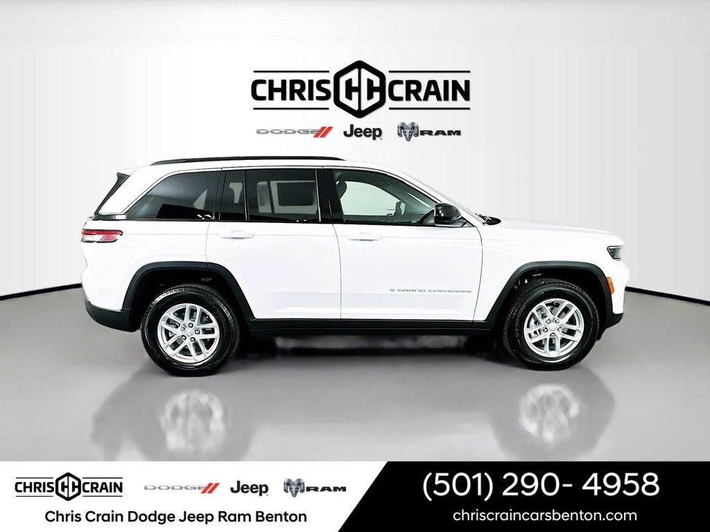 2025 Jeep Grand Cherokee GRAND CHEROKEE LAREDO X 4X4