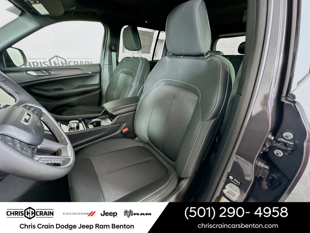 2026 Jeep Grand Cherokee Laredo X