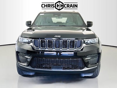 2025 Jeep Grand Cherokee GRAND CHEROKEE LAREDO 4X4