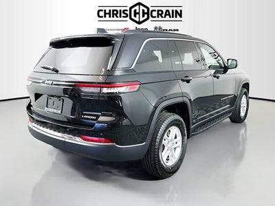 2025 Jeep Grand Cherokee GRAND CHEROKEE LAREDO 4X4