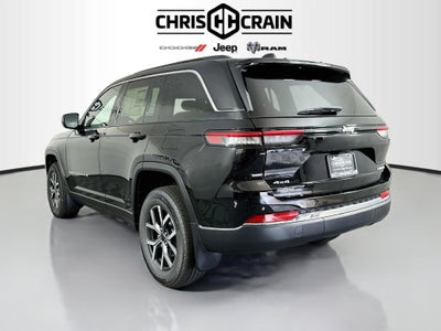2027 Jeep Grand Cherokee GRAND CHEROKEE LAREDO 4X4