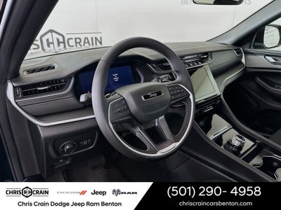 2025 Jeep Grand Cherokee GRAND CHEROKEE LAREDO 4X4