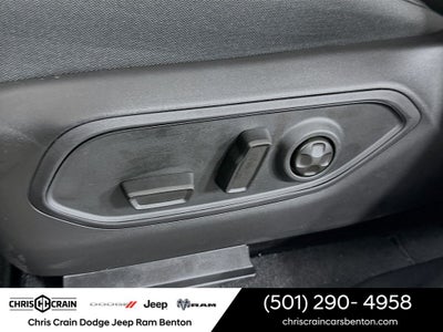 2026 Jeep Grand Cherokee GRAND CHEROKEE LAREDO 4X4