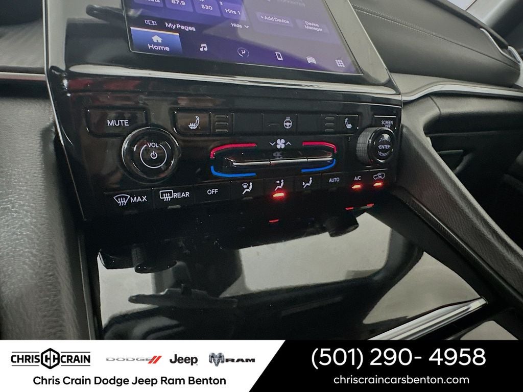 2026 Jeep Grand Cherokee GRAND CHEROKEE LAREDO X 4X4