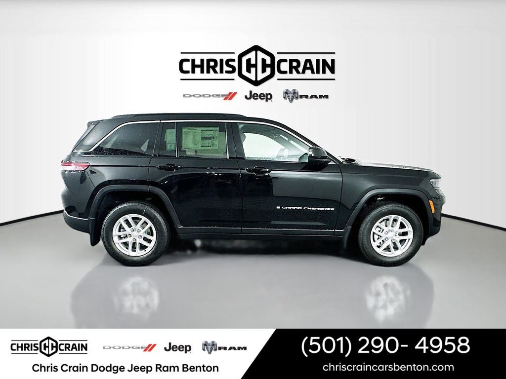 2026 Jeep Grand Cherokee GRAND CHEROKEE LAREDO X 4X4