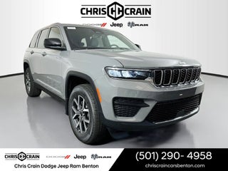2027 Jeep Grand Cherokee Laredo