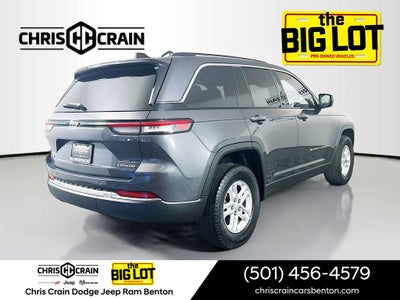 2023 Jeep Grand Cherokee Laredo 4x4