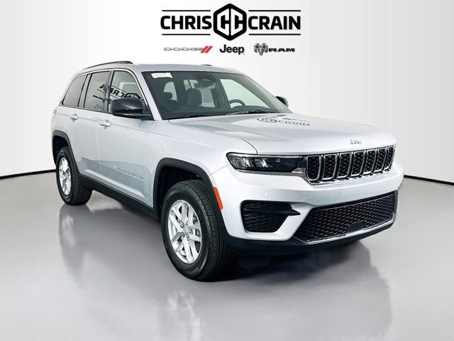 2025 Jeep Grand Cherokee GRAND CHEROKEE LAREDO X 4X4