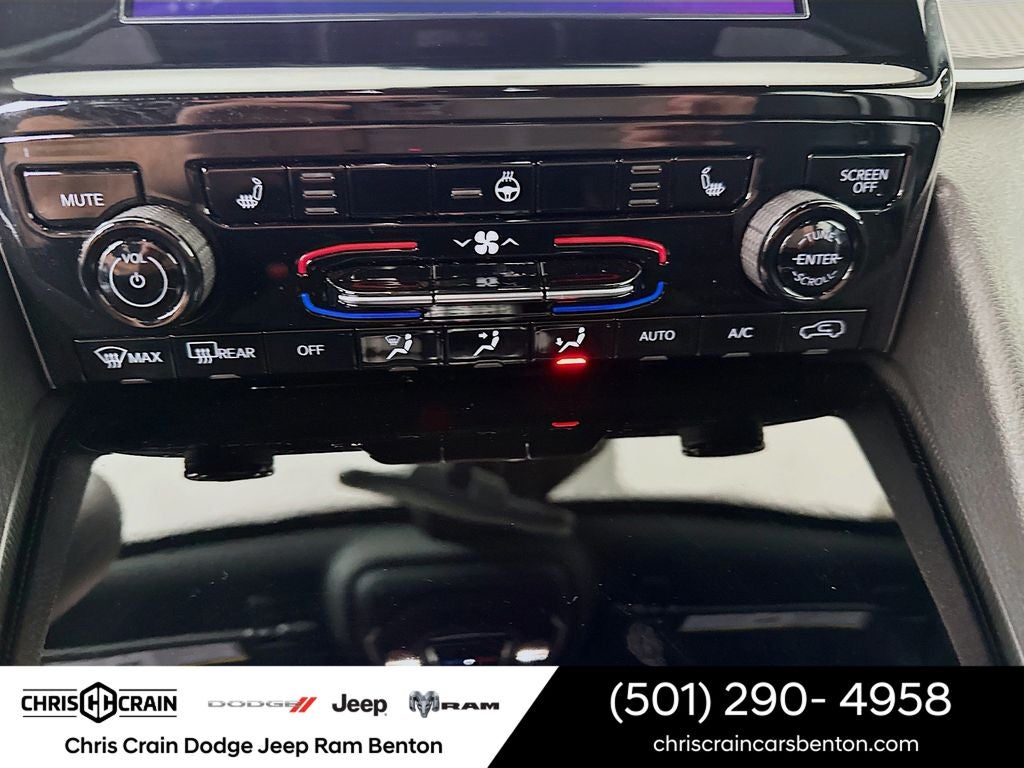 2026 Jeep Grand Cherokee GRAND CHEROKEE LAREDO X 4X4