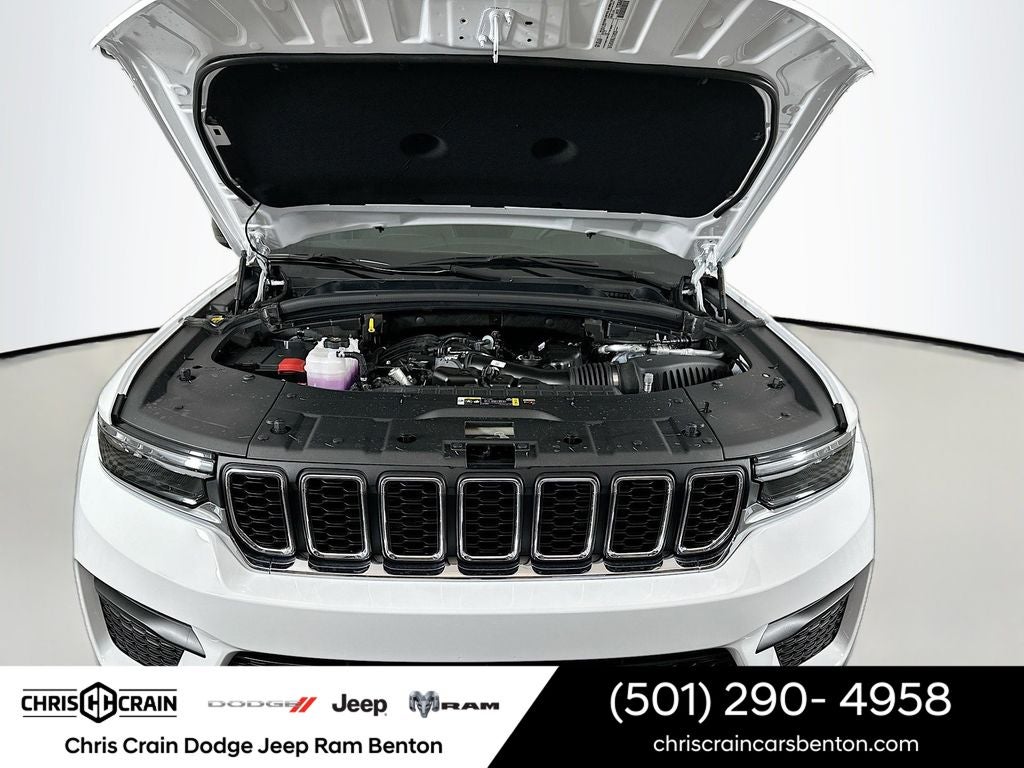 2026 Jeep Grand Cherokee GRAND CHEROKEE LAREDO X 4X4
