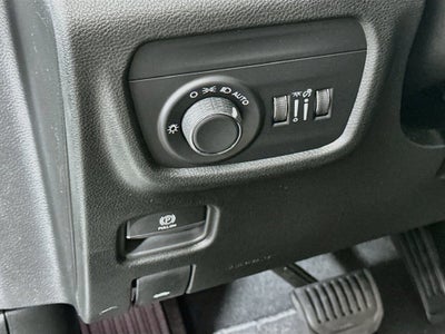 2027 Jeep Grand Cherokee GRAND CHEROKEE LAREDO 4X4