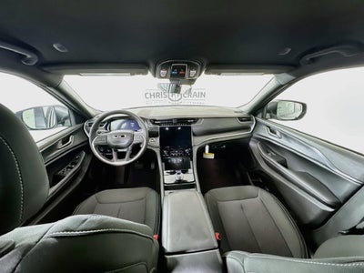 2027 Jeep Grand Cherokee GRAND CHEROKEE LAREDO 4X4