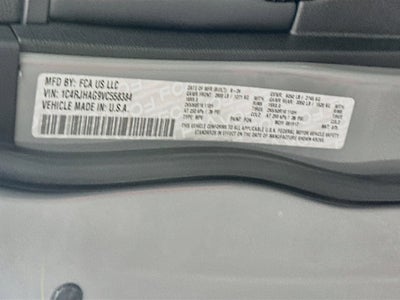 2027 Jeep Grand Cherokee GRAND CHEROKEE LAREDO 4X4