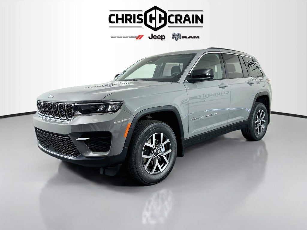 2027 Jeep Grand Cherokee GRAND CHEROKEE LAREDO 4X4