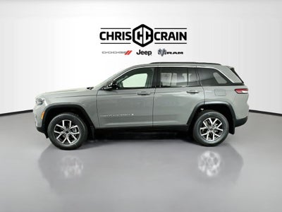 2027 Jeep Grand Cherokee GRAND CHEROKEE LAREDO 4X4