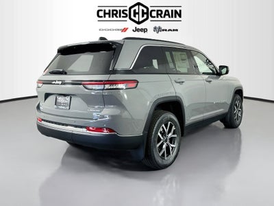 2027 Jeep Grand Cherokee GRAND CHEROKEE LAREDO 4X4