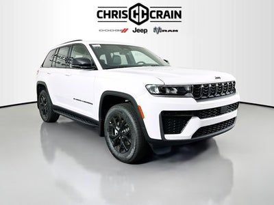 2026 Jeep Grand Cherokee Laredo Altitude