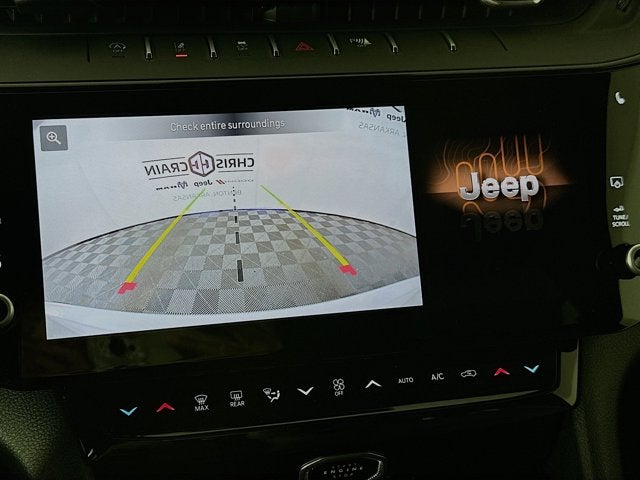 2026 Jeep Grand Cherokee Laredo Altitude