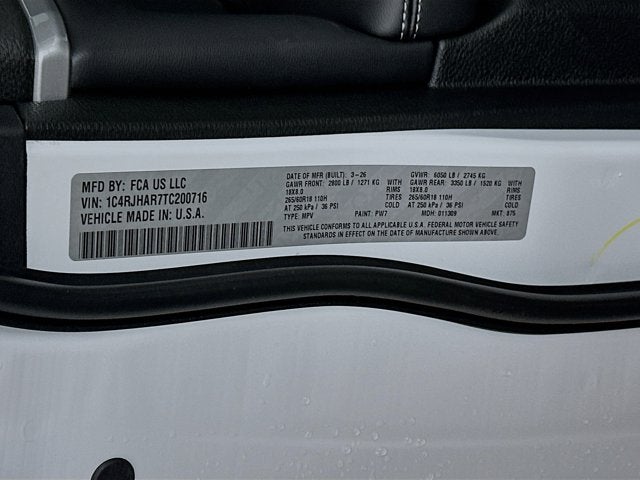 2026 Jeep Grand Cherokee Laredo Altitude