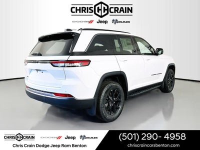 2026 Jeep Grand Cherokee Laredo Altitude