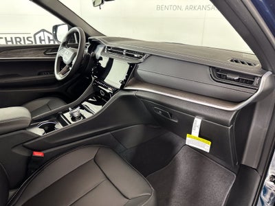 2027 Jeep Grand Cherokee GRAND CHEROKEE LIMITED 4X4