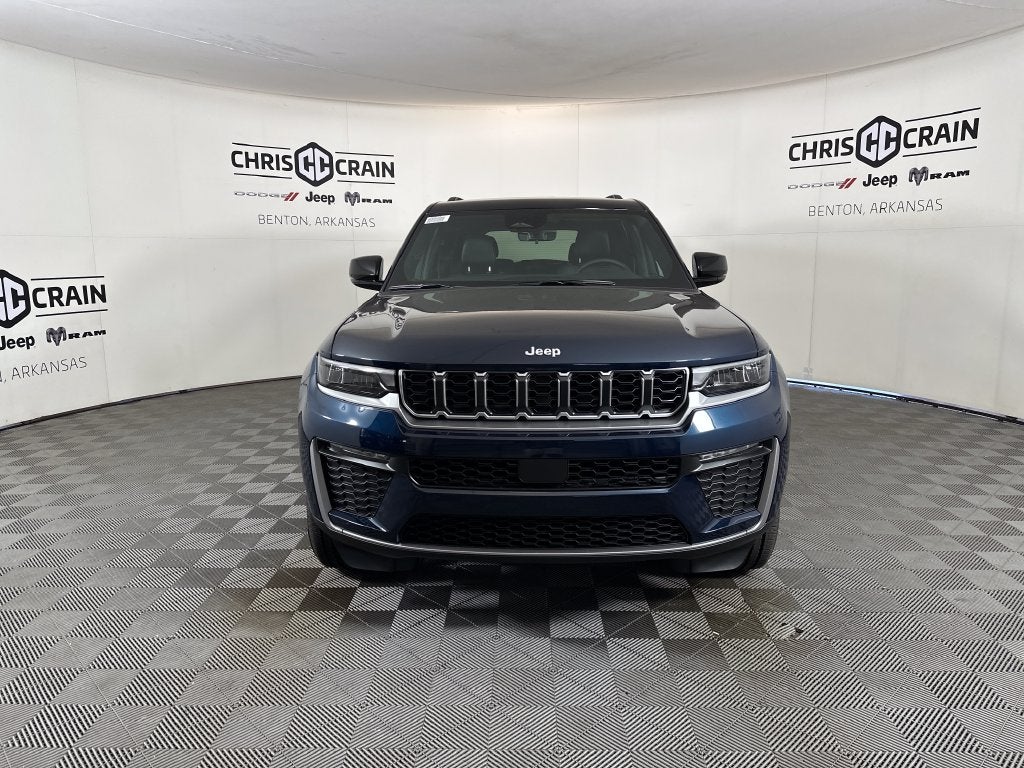 2027 Jeep Grand Cherokee GRAND CHEROKEE LIMITED 4X4