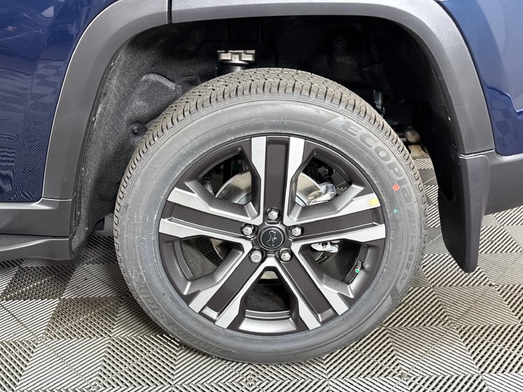 2027 Jeep Grand Cherokee GRAND CHEROKEE LIMITED 4X4