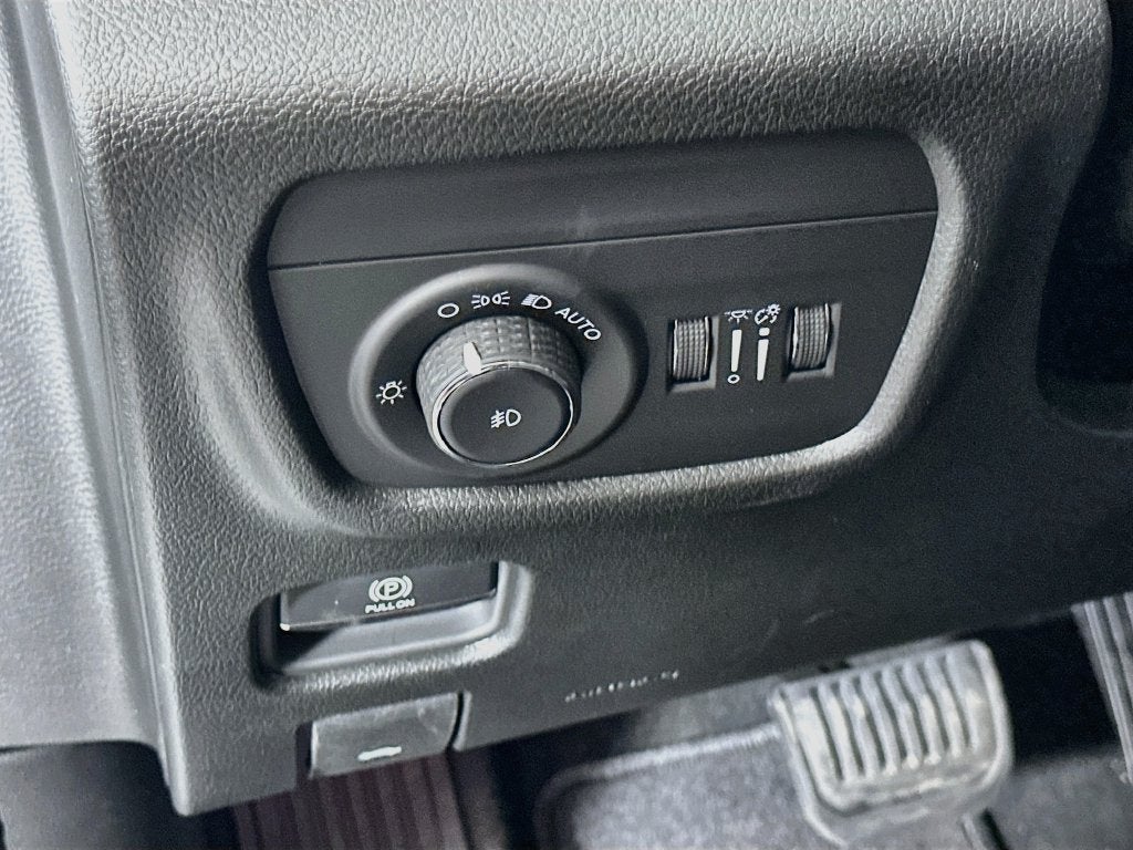 2027 Jeep Grand Cherokee GRAND CHEROKEE LIMITED 4X4